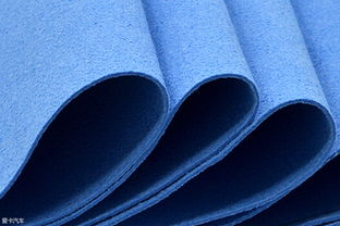 愛卡用品導購 撣子VS擦車布，哪種才是清潔愛車的好幫手？